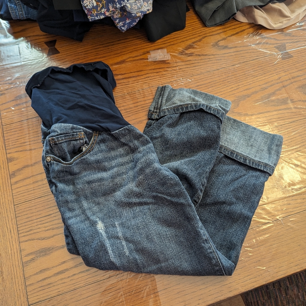 Maternity Capris